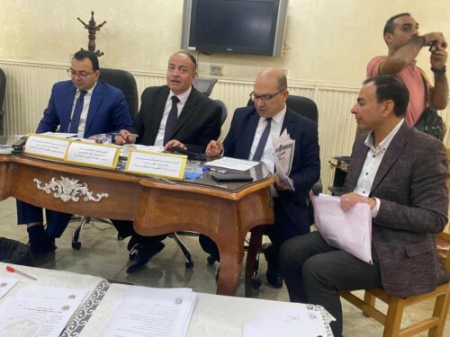 توافد المواطنين على الترشح لانتخابات النواب بمحافظة المنيا