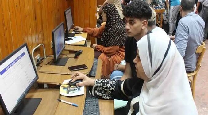 منح المرحوم الدكتور علي مصيلحي