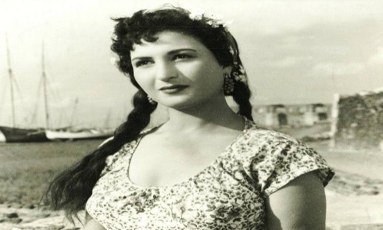 ذكرى ميلاد نعيمة عاكف