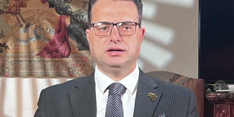 أحمد خطاب الخبير الاقتصادي