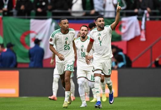 منتخب الجزائر