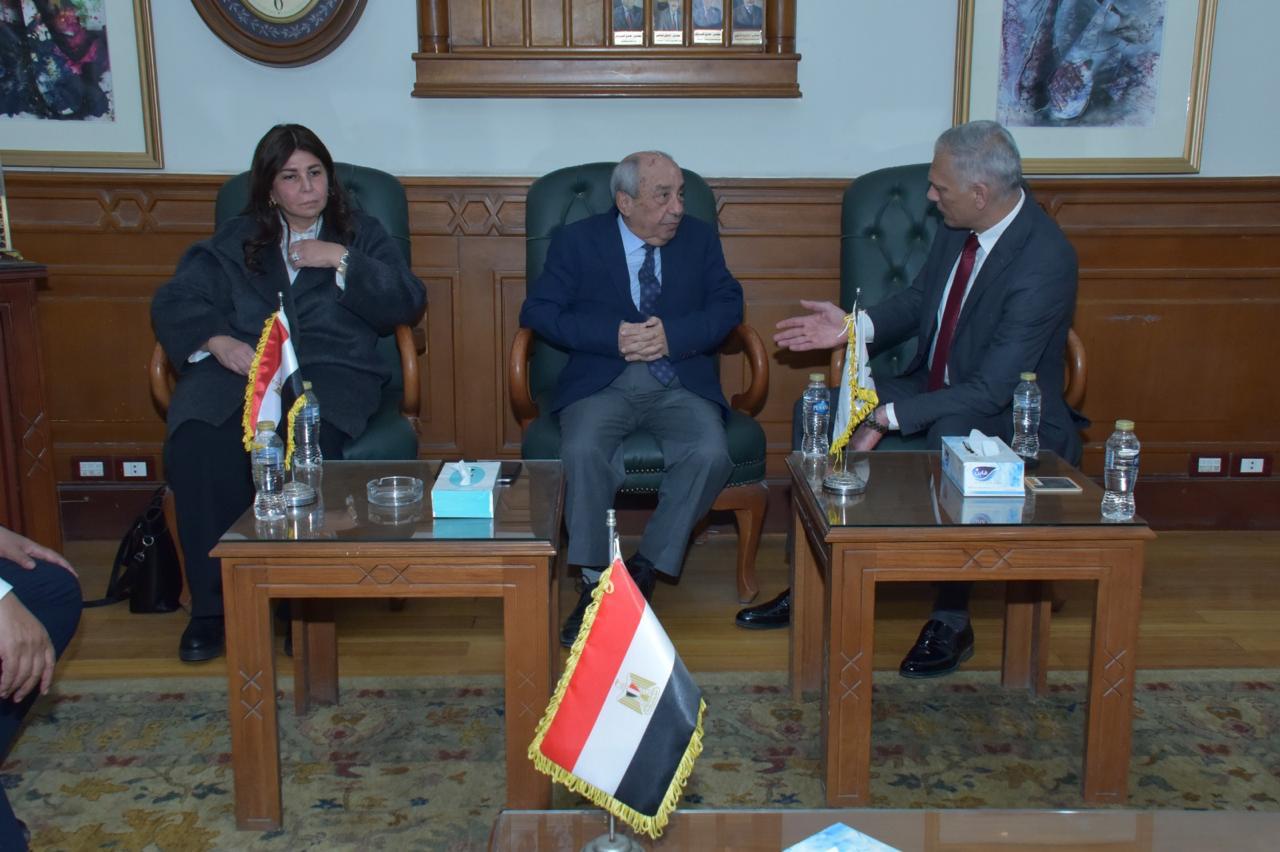  إيرباص