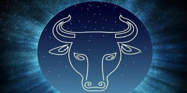 برج الثور حظك اليوم.. استقرار وطموح وخطوات ثابتة نحو النجاح
