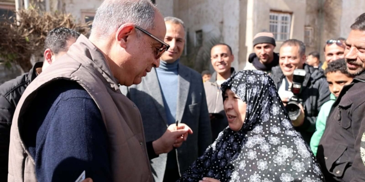 محافظ المنيا يستجيب لمناشدة الحاجة هناء