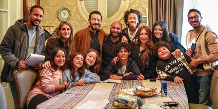 مواعيد عرض مسلسل لعبة وقلبت بجد