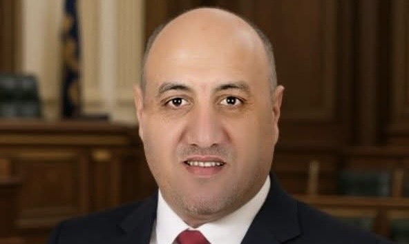 نزيه الحكيم