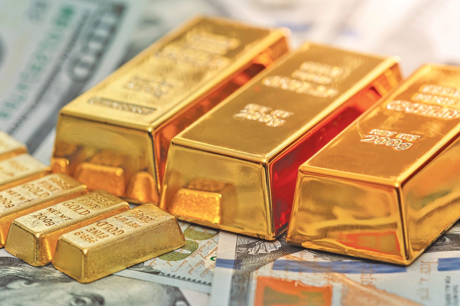 سعر الذهب مساء اليوم الخميس 19 مارس 2026