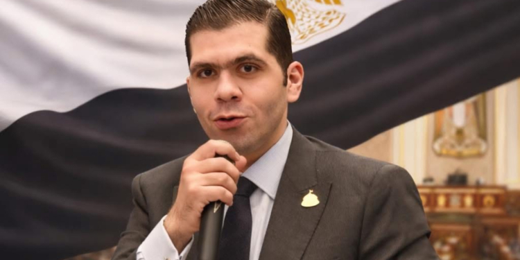 أحمد عبد المعبود