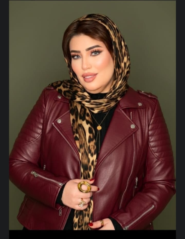 خبيرة الأبراج منى أحمد