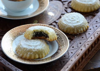 أشهر حلويات عيد الفطر في العالم العربي.. تقاليد لذيذة تجمع الشعوب في فرحة العيد