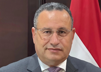 عبد العزيز قنصوة، وزير التعليم العالي والبحث العلمي،
