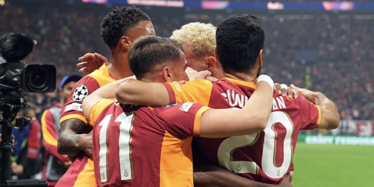 جالاتا سراي يفوز على ليفربول