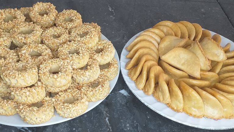 أشهر حلويات عيد الفطر في العالم العربي.. تقاليد لذيذة تجمع الشعوب في فرحة العيد