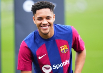 فيتور روكي لاعب برشلونة