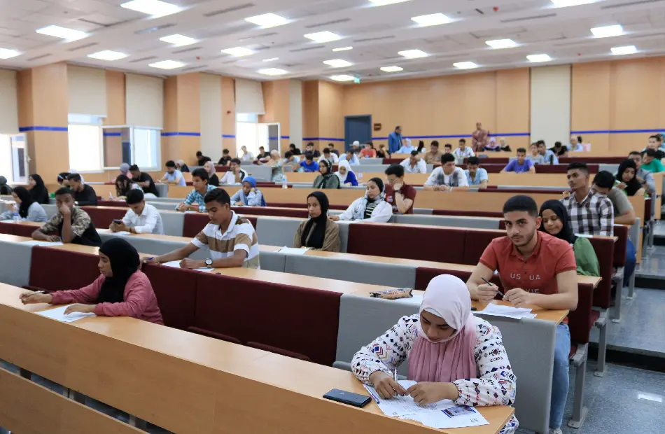 موعد امتحانات نهاية العام بالجامعات والمعاهد