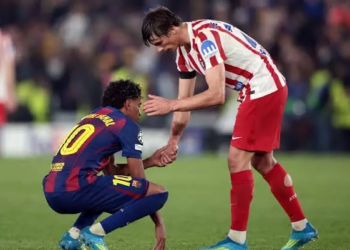 أتلتيكو مدريد وبرشلونة