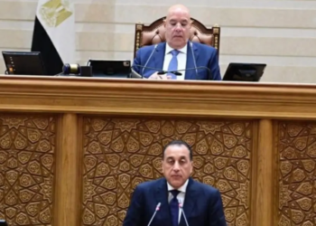 مصطفى مدبولي داخل مجلس النواب