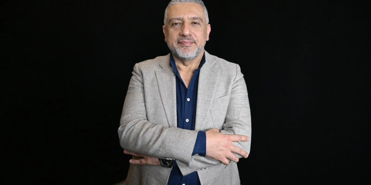 حسام الدين علي خلال حواره مع "الحرية"