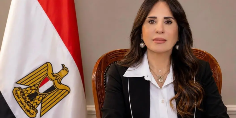 وزيرة الإسكان