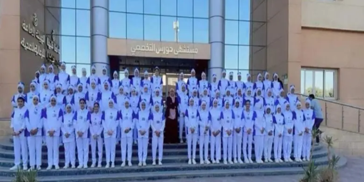 مدارس التمريض بعد الإعدادية
