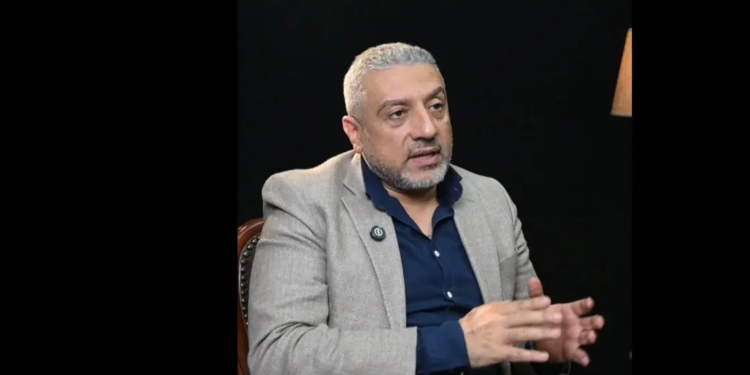 حسام الدين علي خلال حواره مع "الحرية"