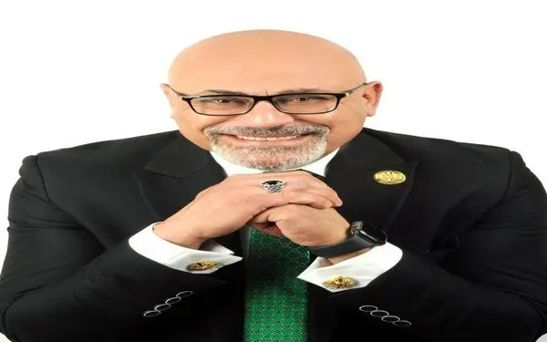 الدكتور ماجد عبدالعظيم