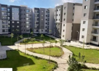 فالي تاورز إيست