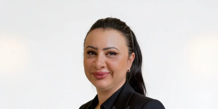 رشا حسني