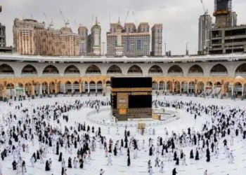 رحلات العمرة بدون ترخيص