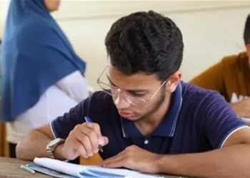 امتحانات الدور الثاني للدبلومات الفنية