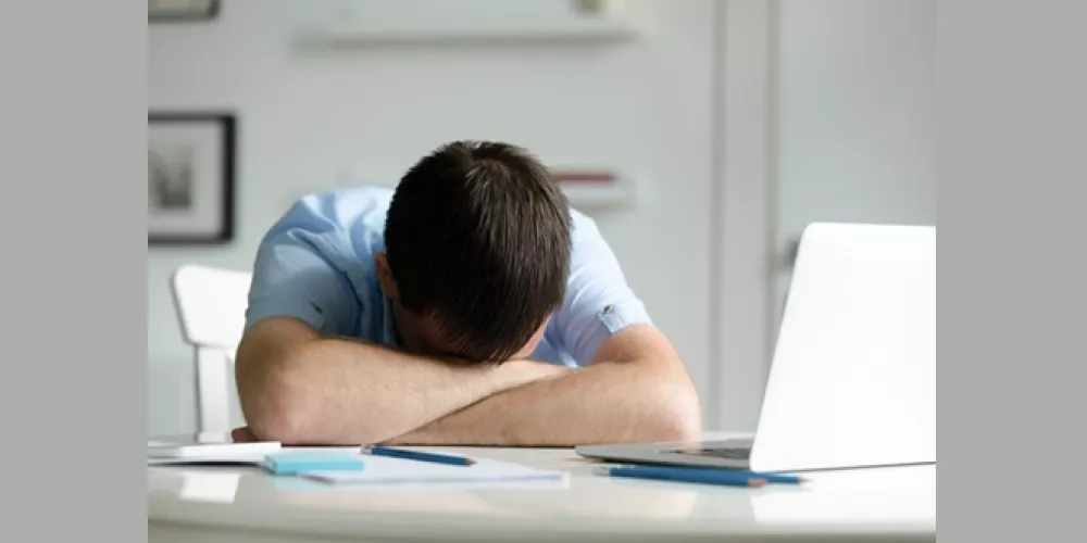 قبل دخول الجامعة.. كيف تعرف أن التعب المستمر ليس طبيعيًا؟
