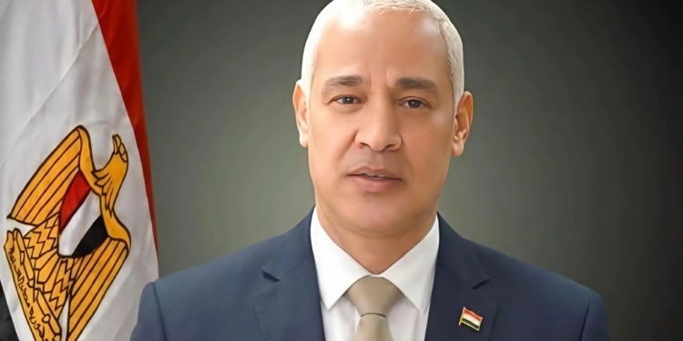 الدكتور أحمد عبد المولى، رئيس جامعة أسيوط