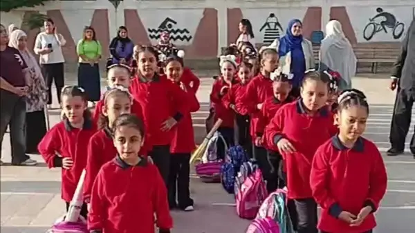 أبرز أزمات المدارس على السوشيال ميديا