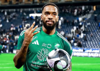 إيفان توني لاعب أهلي جدة السعودي