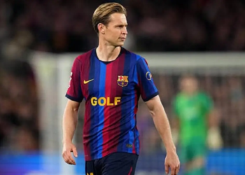 فرينكي دي يونج لاعب برشلونة