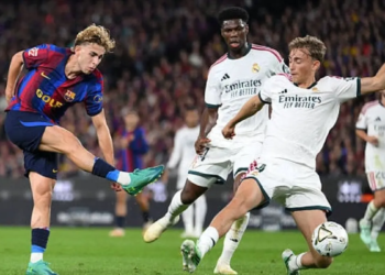 ريال مدريد وبرشلونة في الكلاسيكو