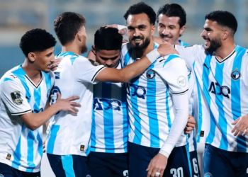 لاعبو بيراميدز يحتفلون